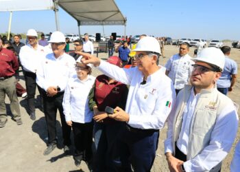 Pone en marcha Américo Villarreal planta trituradora de neumáticos en Matamoros