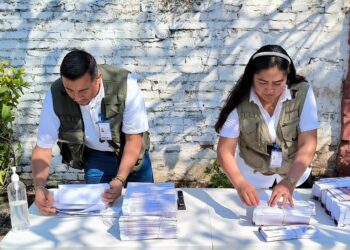 Inicia entrega de tarjetas de Pensiones para Adultos Mayores y Mujeres Bienestar