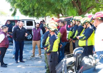 Entrega Gobierno del Estado equipo a Protección Civil para enfrentar incendios forestales