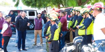 Entrega Gobierno del Estado equipo a Protección Civil para enfrentar incendios forestales