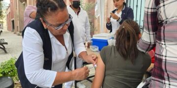 Mantiene Sector Salud vacunación intensiva y Equipo de Respuesta Rápida para contención del sarampión