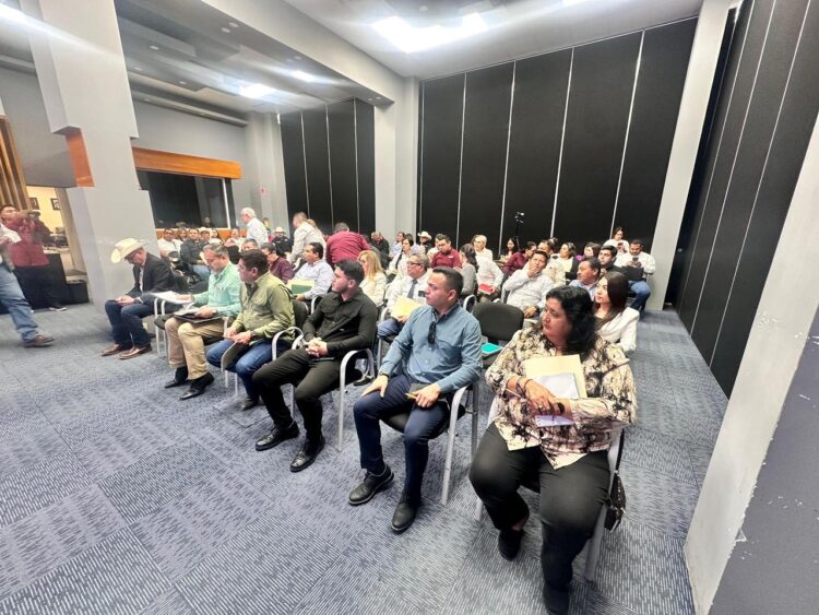 Realizan reunión de trabajo con enlaces municipales sobre la aplicación del 20% de recursos FORTAMUN 2026