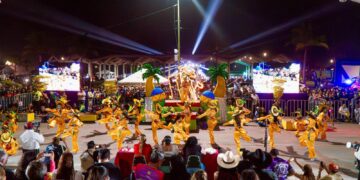Va la Secretaría de Turismo por Patronato del Carnaval