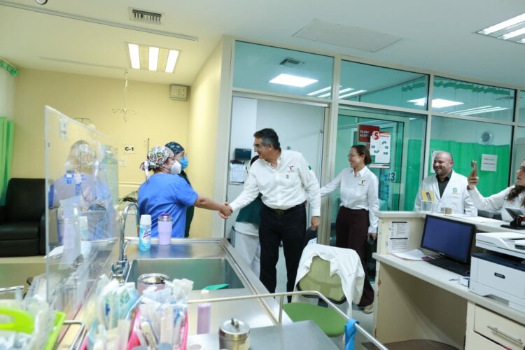 Supervisa Américo modernización del Centro Oncológico de Tamaulipas