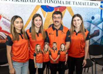 Preside Dámaso Anaya la presentación del CorreBasket Femenil