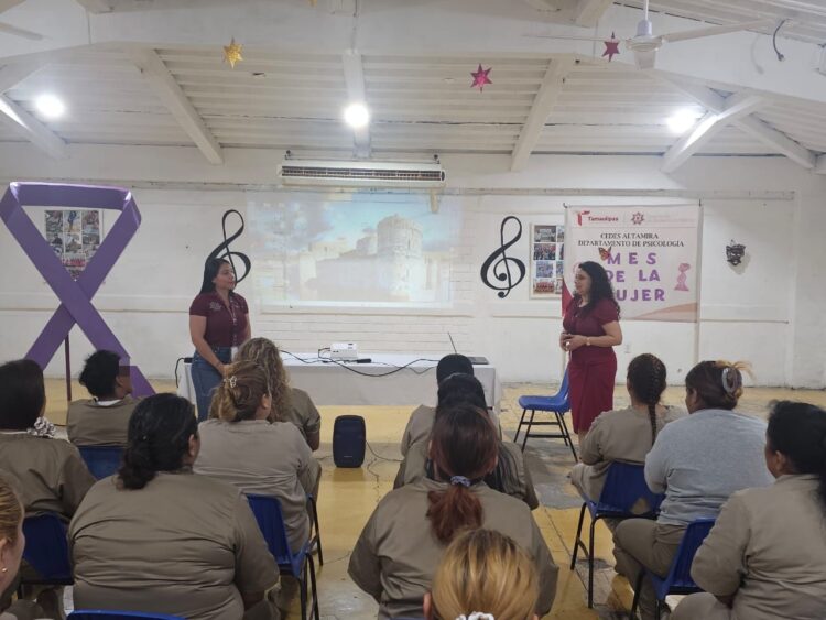 Concientiza CEDES Altamira a mujeres sobre la importancia de la equidad