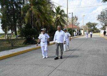 Suman esfuerzos Salud y SEMAR para acciones de la Semana Santa