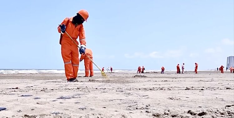 Refuerzan acciones ante presencia de hidrocarburos en el Golfo de México
