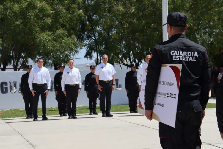 Entrega SSPT incentivos económicos por aseguramiento de 27 armas durante el último mes