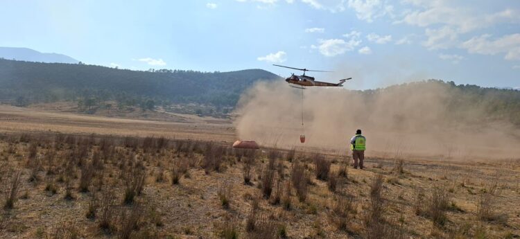 Refuerzan operativo interinstitucional para combatir incendio forestal en Miquihuana