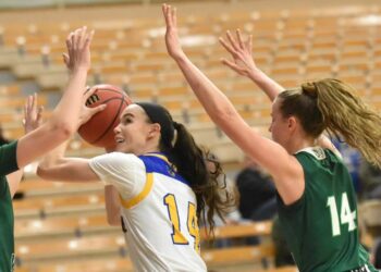 Llega al CorreBasket seleccionada de Uganda