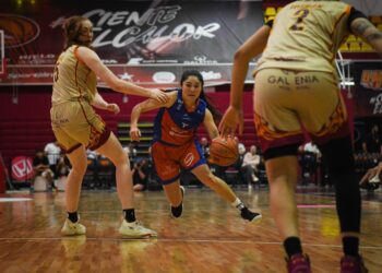 CorreBasket cae en el primero