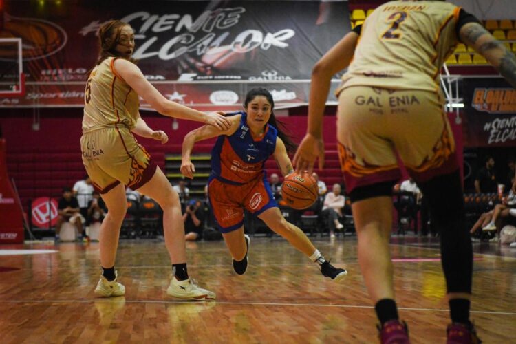 CorreBasket cae en el primero