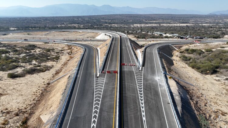 Garantiza gobierno de Américo Villarreal obra pública para los 43 municipios de Tamaulipas