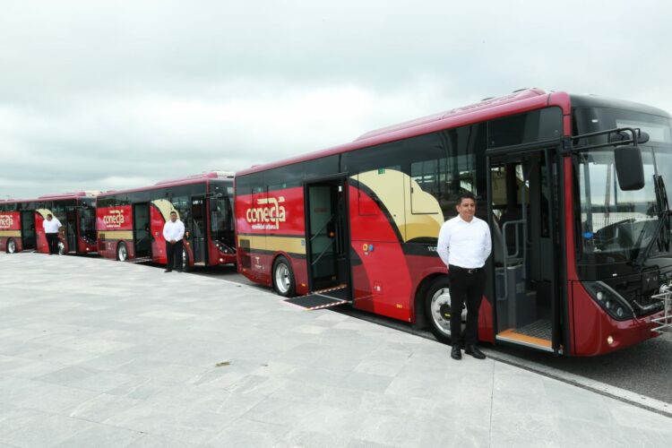 Supervisa gobernador unidades del nuevo sistema de transporte público de Tamaulipas