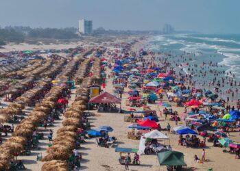 Turistas de CDMX y Nuevo León desbordan playas tamaulipecas: Secretaría de Turismo