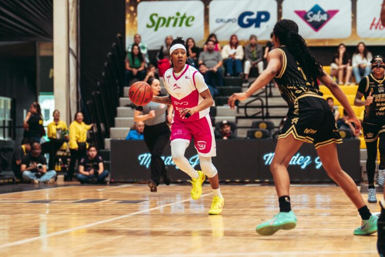 CorreBasket recibe a Panteras Negras