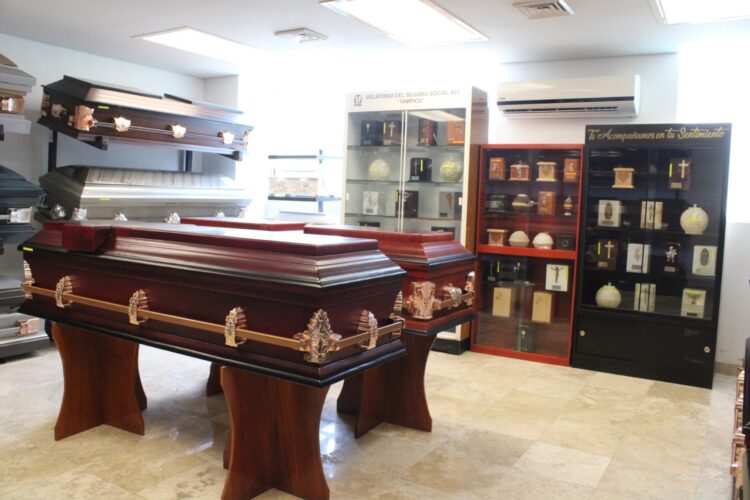 Ofrece IMSS Tamaulipas servicios funerarios integrales en velatorio de Tampico
