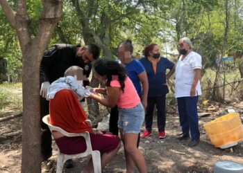 Guardia Estatal y DIF brindan apoyo a persona vulnerable en Abasolo