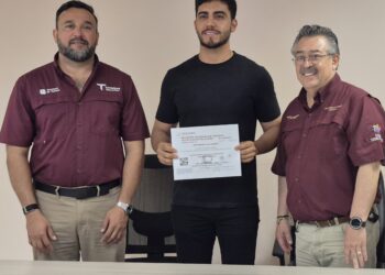 Reciben empresas de Tula distintivos «Punto Limpio»