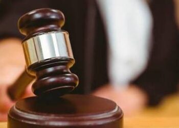 Abren proceso penal contra juez ligado a amparos de Francisco García Cabeza de Vaca