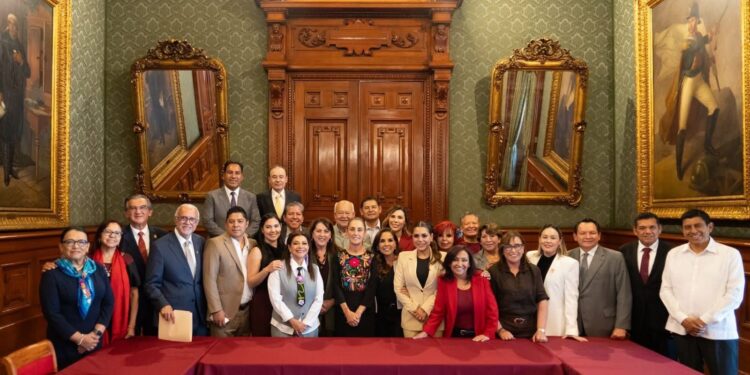 Claudia Sheinbaum se reunió con gobernadores para dar seguimiento al IMSS Bienestar