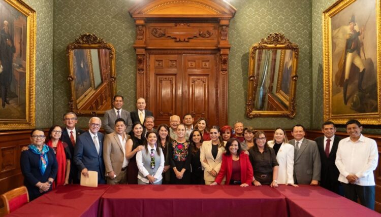 Claudia Sheinbaum se reunió con gobernadores para dar seguimiento al IMSS Bienestar