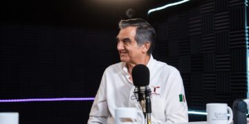 Destaca Américo Villarreal Anaya avances tecnológicos y de infraestructura en salud