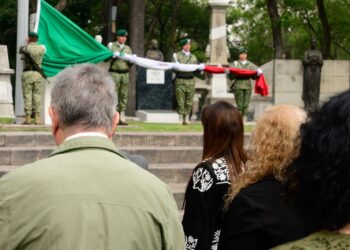 Brindan homenaje a Amalia González Caballero de Castillo Ledón en la Ciudad de México