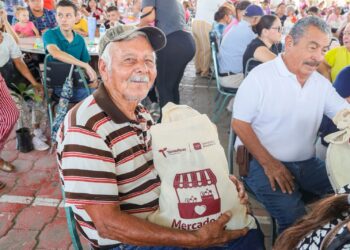 Mercado de Bienestar llega a Abasolo