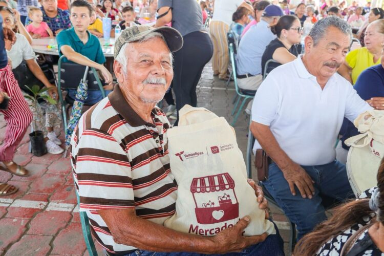 Mercado de Bienestar llega a Abasolo